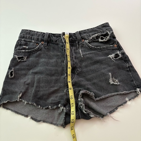 Divided Black Jean Shorts with Distressed Style - Picture 6 of 9